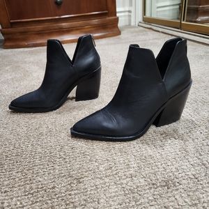 Vince Camuto Giggietta Bootie Black Size 8.5